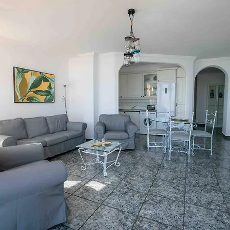 Bahia Corralejo, By Comfortable Luxury *